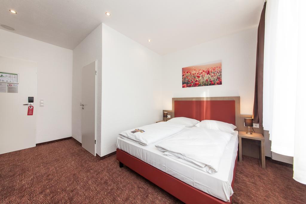 Hotel Excelsior Dortmund Hauptbahnhof Zimmer foto
